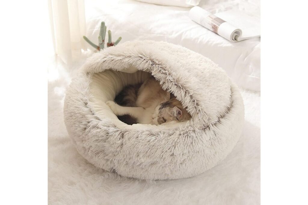 猫の冬用ベッド